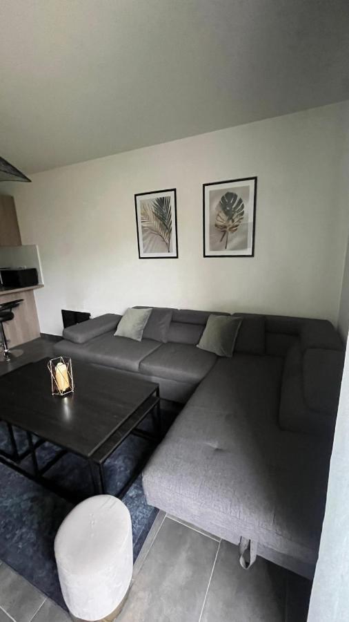 Appartement Vert Corbeil-Essonnes Exteriör bild