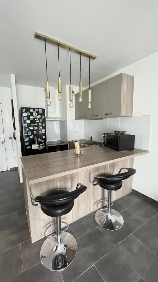 Appartement Vert Corbeil-Essonnes Exteriör bild