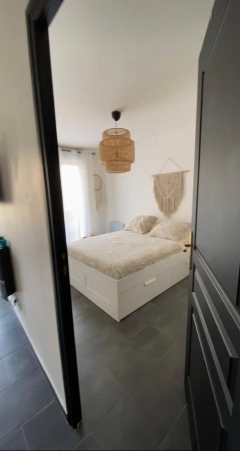 Appartement Vert Corbeil-Essonnes Exteriör bild